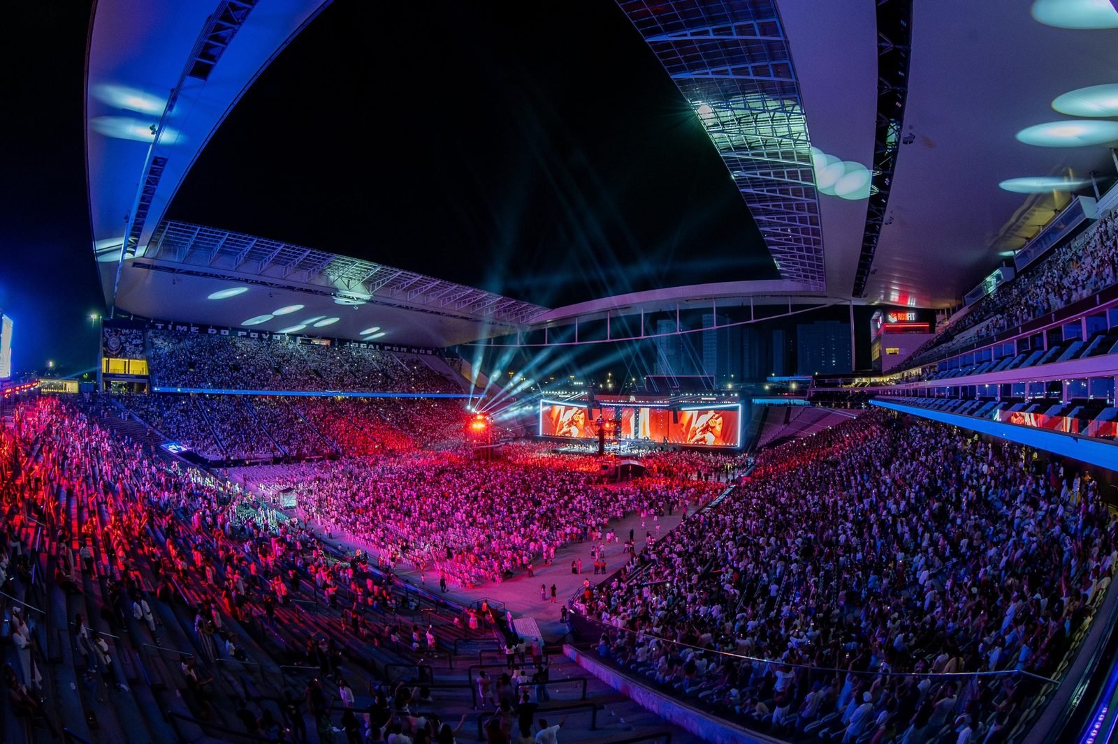 Big Moments show at Neo Química Arena